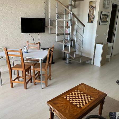 Appartement Vue Mer Domaine Arbore Saint-Raphael  Bagian luar foto