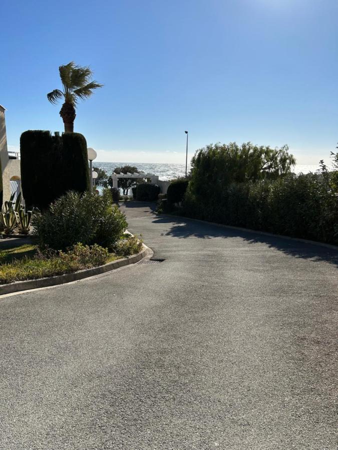 Appartement Vue Mer Domaine Arbore Saint-Raphael  Bagian luar foto
